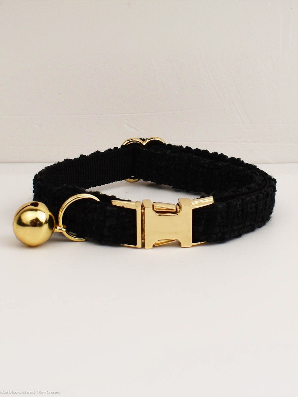 Customizable Tweed Bow Charm Dog Collar