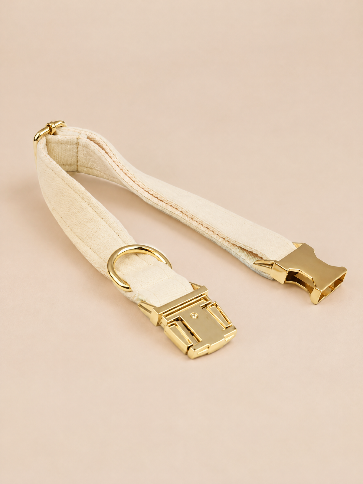Classic Velvet Dog 4-Piece Walk Set | White
